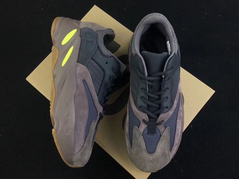 Supermax Yeezy Boost 700 Mauve